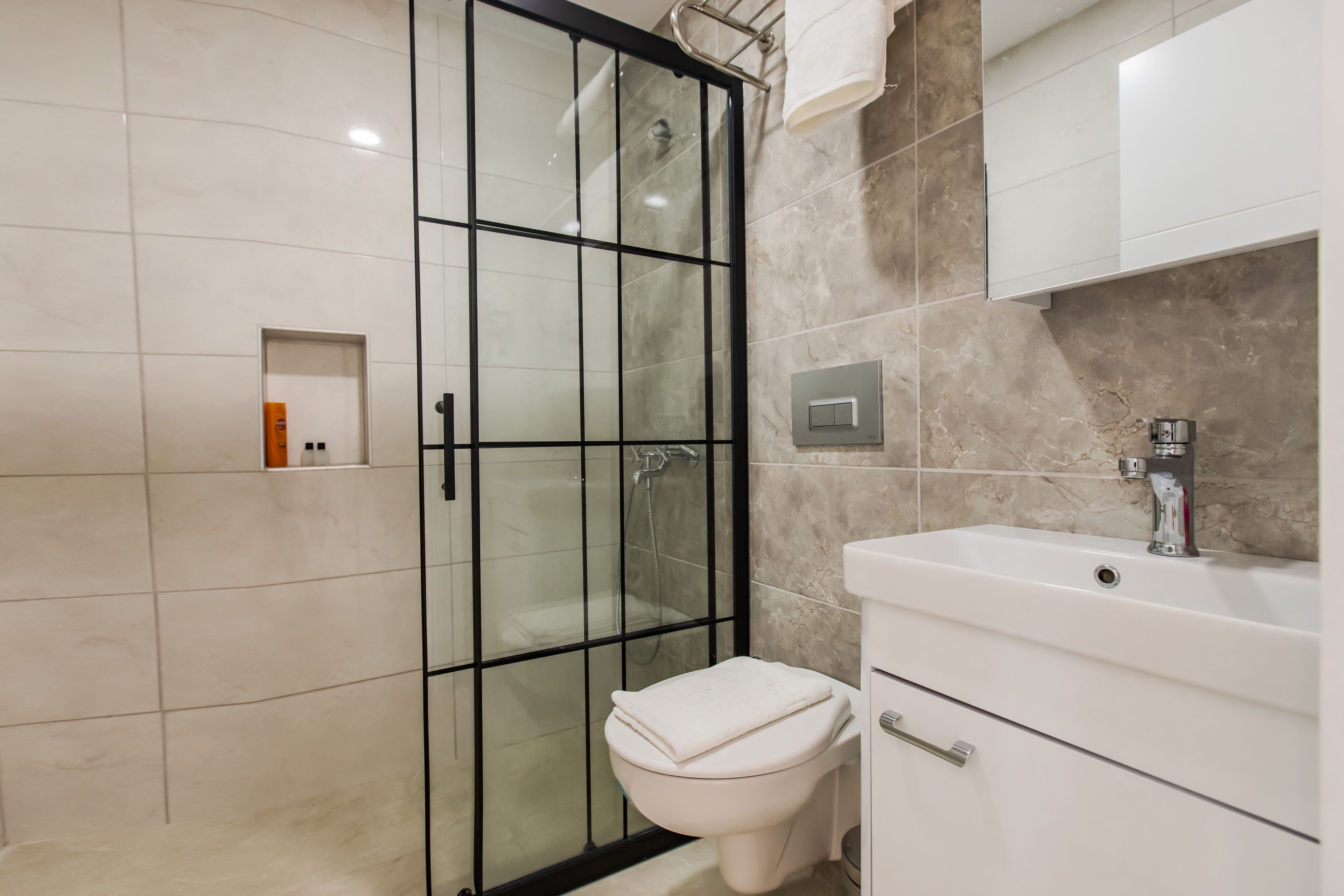 standard double room | egyptian cotton sheets, premium bedding, minibar, desk