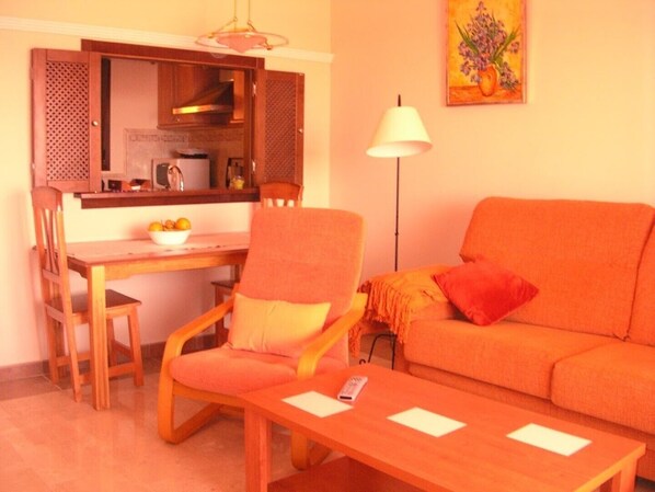 TV, DVD player - FIRST LINE BEACH LUXURY APARTMENT. SEA VIEWS (Ayamonte)