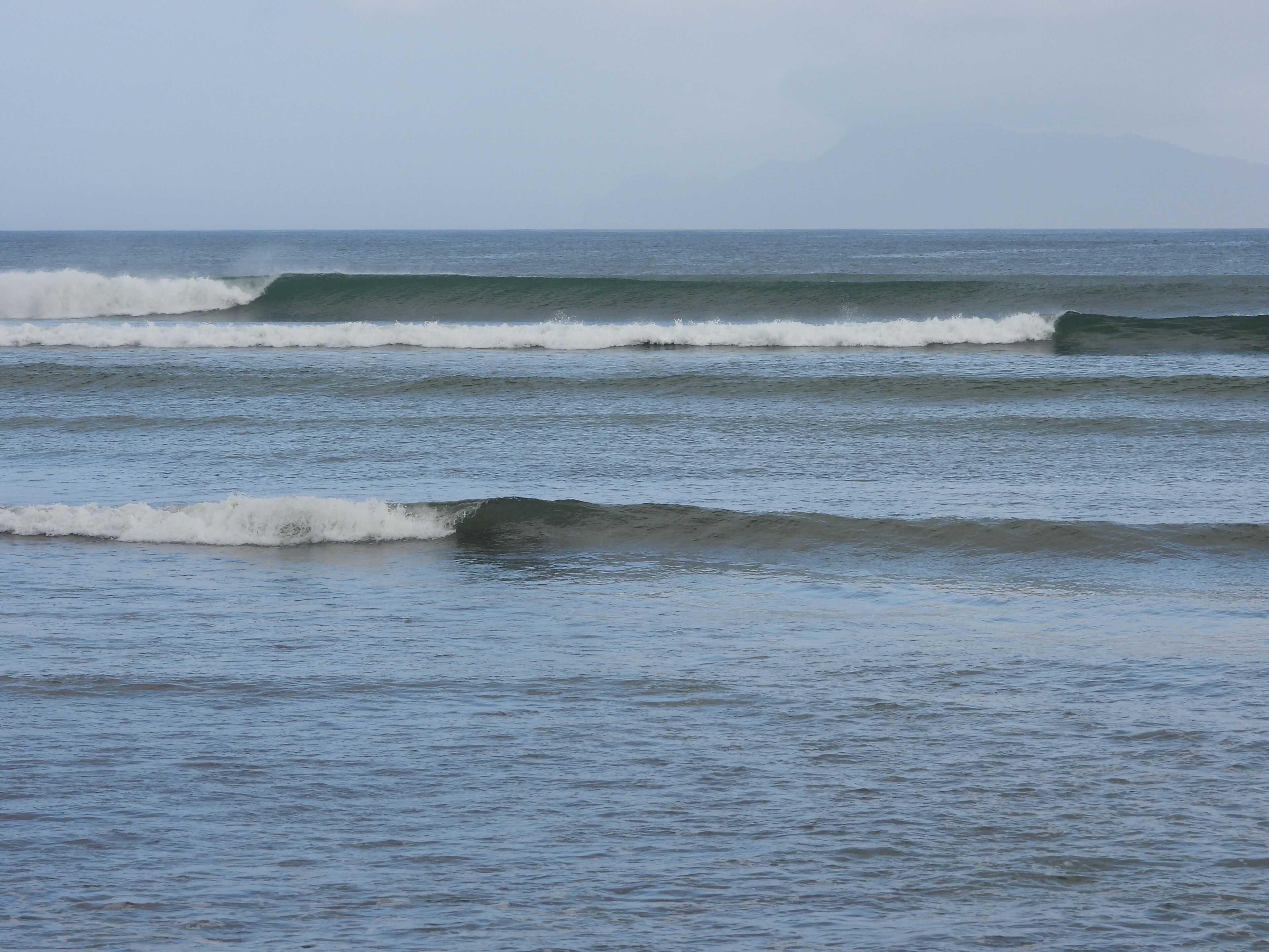 A view of the ocean with waves.