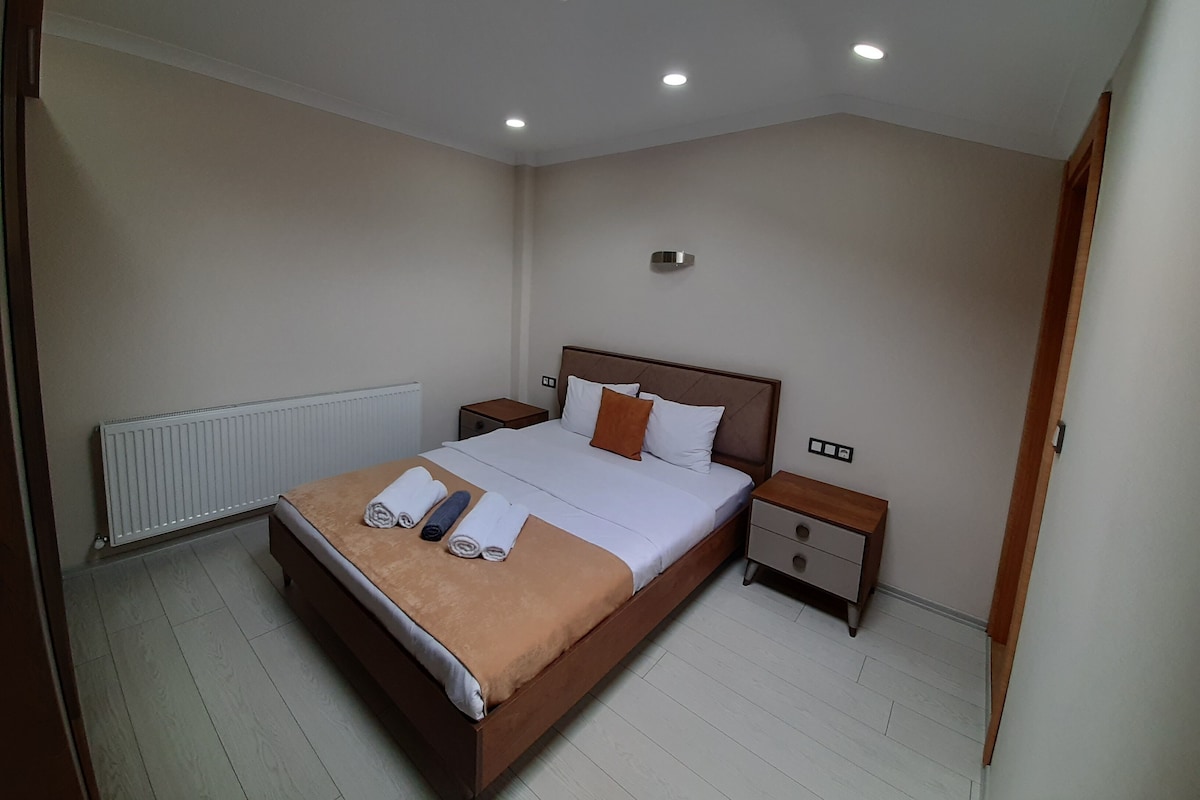 Loftsleilighet – business | Italienske Frette-laken og sengetøy av topp kvalitet