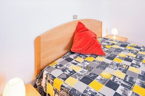 1 室のベッドルーム、WiFi、ベッドシーツ