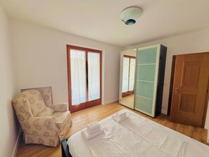 1 habitación, wifi y ropa de cama 