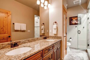 Bathtub, hair dryer, towels