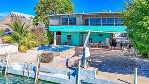 Unclassified image, 4 of 50, button