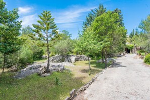 Property grounds - CAN COMPANY - Villa with private pool in Campanet. Free WiFi (Campanet)