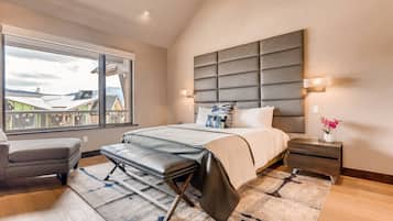 4 bedrooms, iron/ironing board, travel crib, WiFi