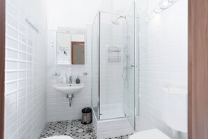 Studio – premium | Bad