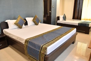 Luxury Triple Room