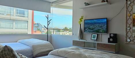 2 bedrooms, in-room safe, desk, soundproofing
