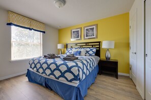 9 bedrooms, iron/ironing board, travel cot, free WiFi