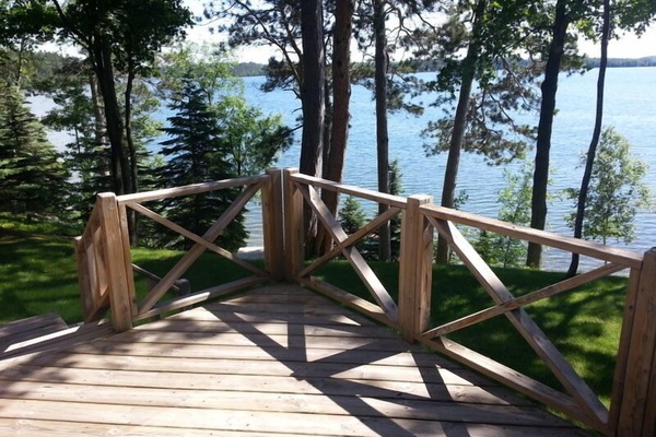 Front deck with view of lake.
