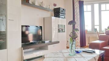 TV