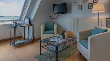Dubbelrum för familj | Värdeförvaringsskåp på rummet, gratis wi-fi och sängkläder