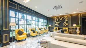 Lobby - Belle Grand Hotel (Udon Thani)