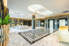 Lobby - Belle Grand Hotel (Udon Thani)