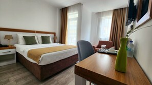 Comfort-Doppelzimmer | 1 Schlafzimmer, Allergikerbettwaren, Minibar, Zimmersafe