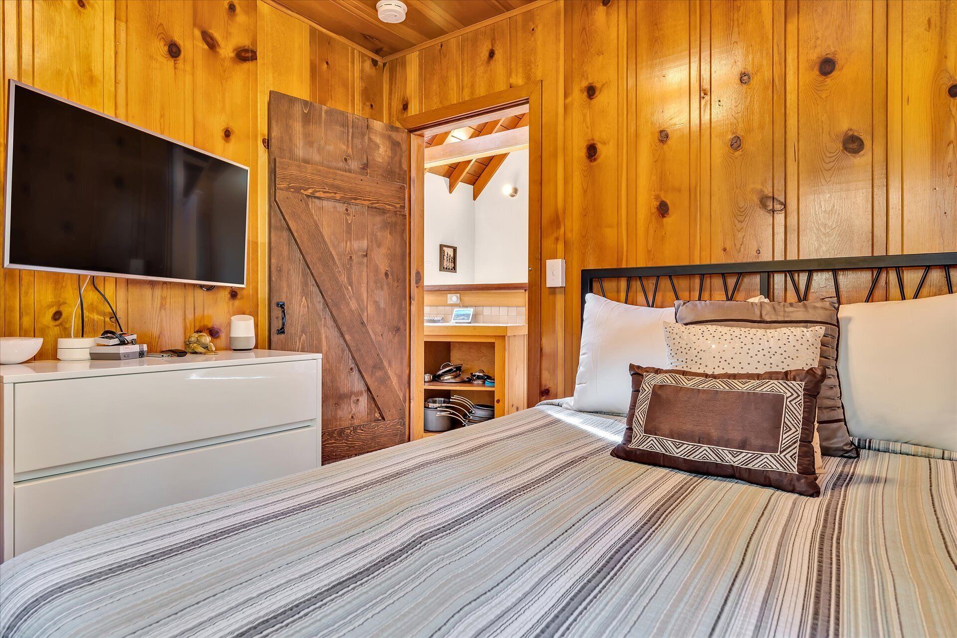 TreeFort A Private,Romantic & Magical Retreat!HotTub\/EVCharger