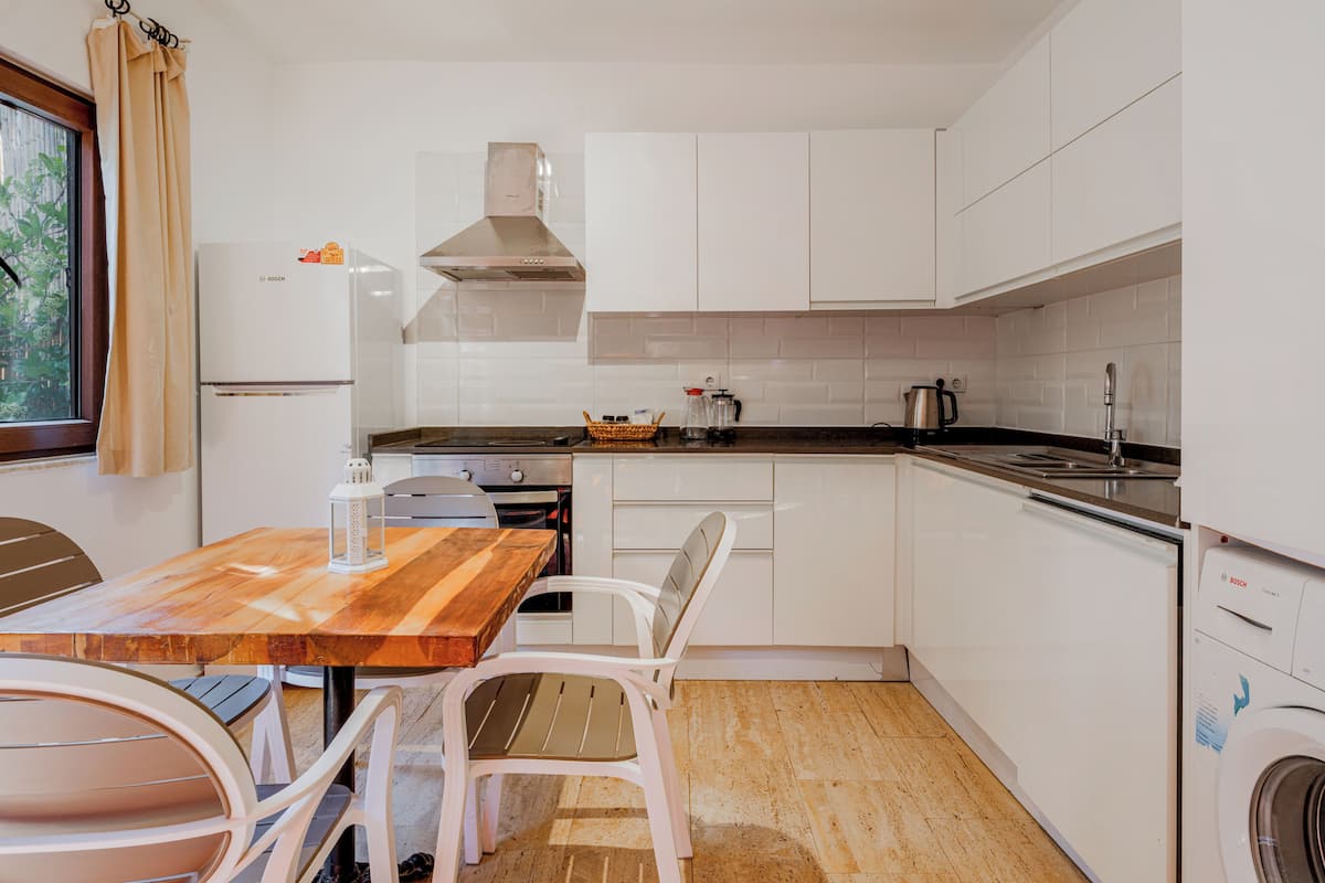 Deluxe Apartment | Private kitchen