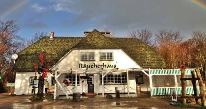 Ferienwohnung Hecht - Räucherhaus Ahrenshoop