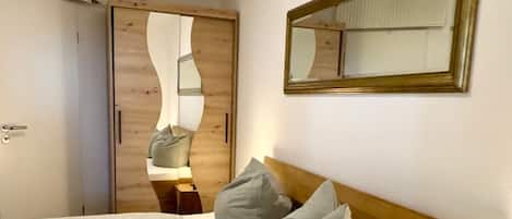 2 Schlafzimmer, WLAN