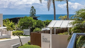 A view of a coastal area with a building labeled "21 Park Cresce." - Generous and Comfortable Beachside Abode - See the Ocean - All on one level, lift, pool (SUNSHINE BEACH)