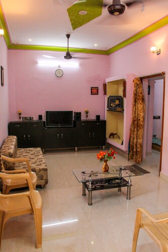 Poongavanam homestay