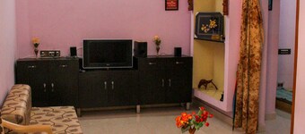 Poongavanam Homestay