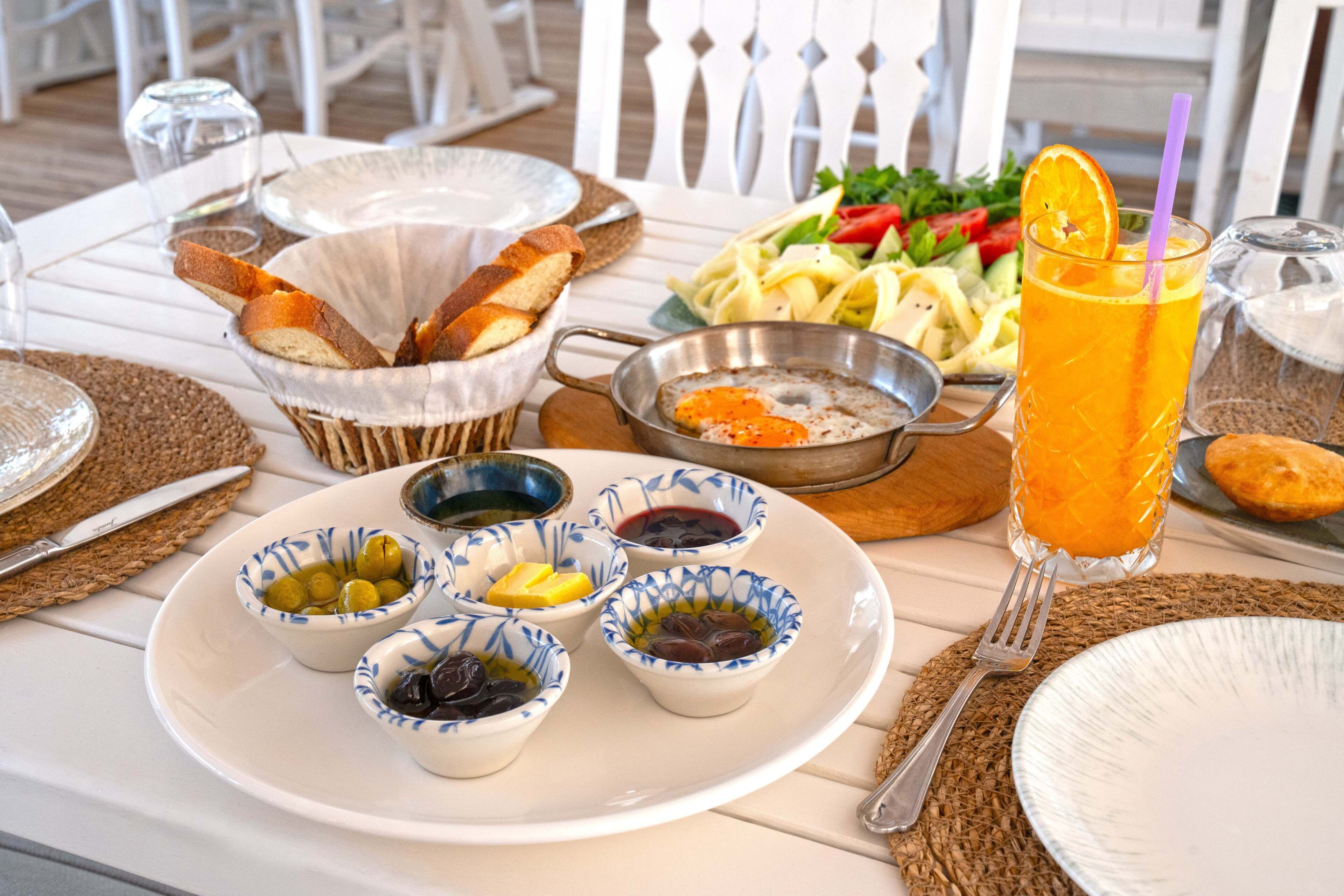 free daily local cuisine breakfast