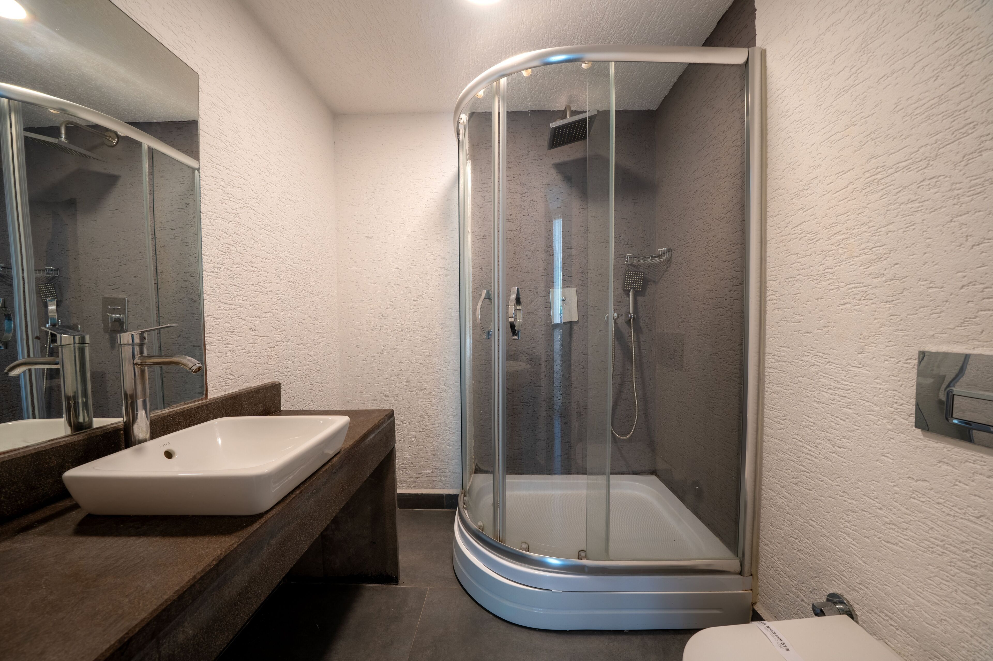 family quadruple room, balcony, garden view | bathroom | shower, hair dryer, slippers, bidet