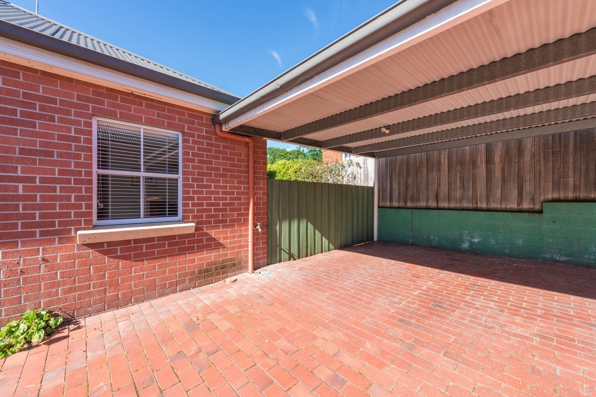 An ideal townhouse for an executive long term stay. — image 18