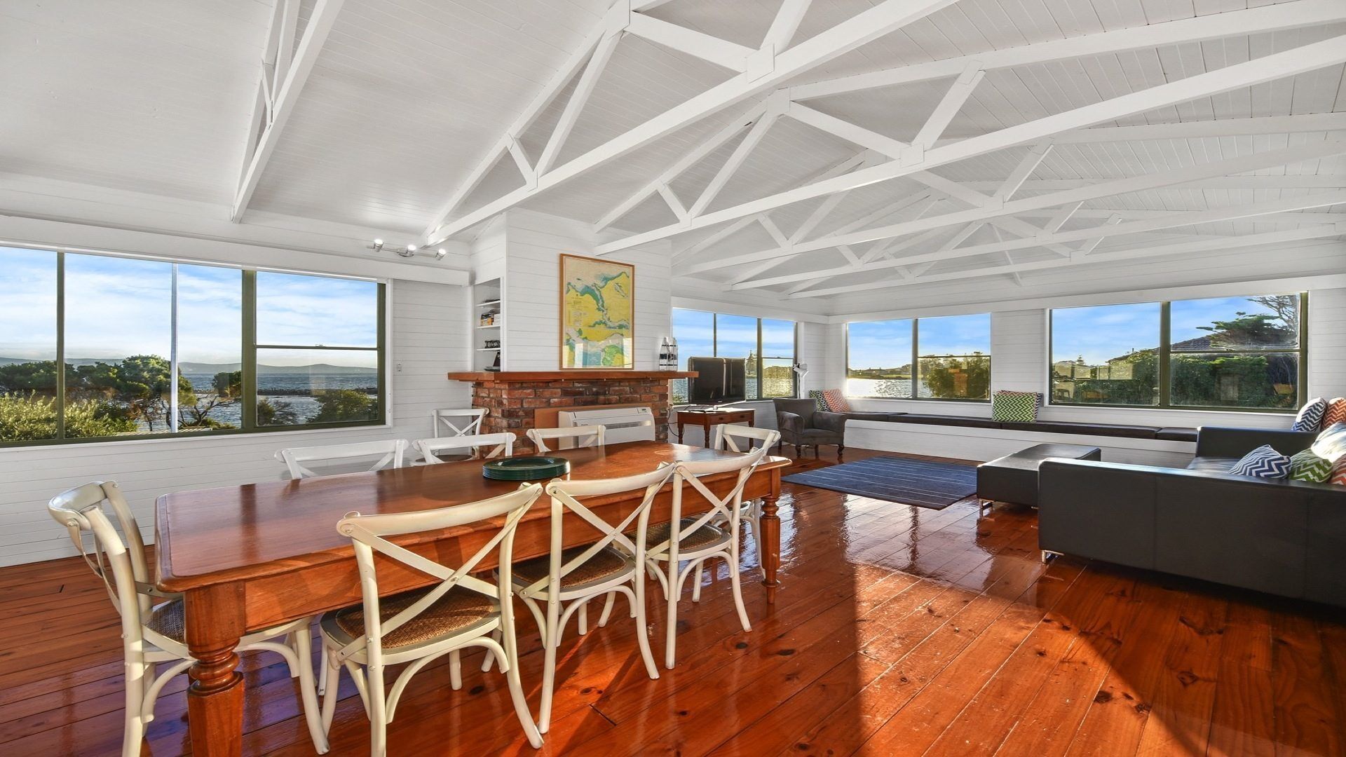 Private beach access — image 3