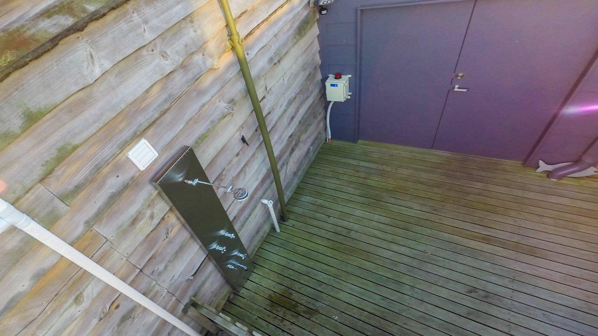 Private beach access — image 19