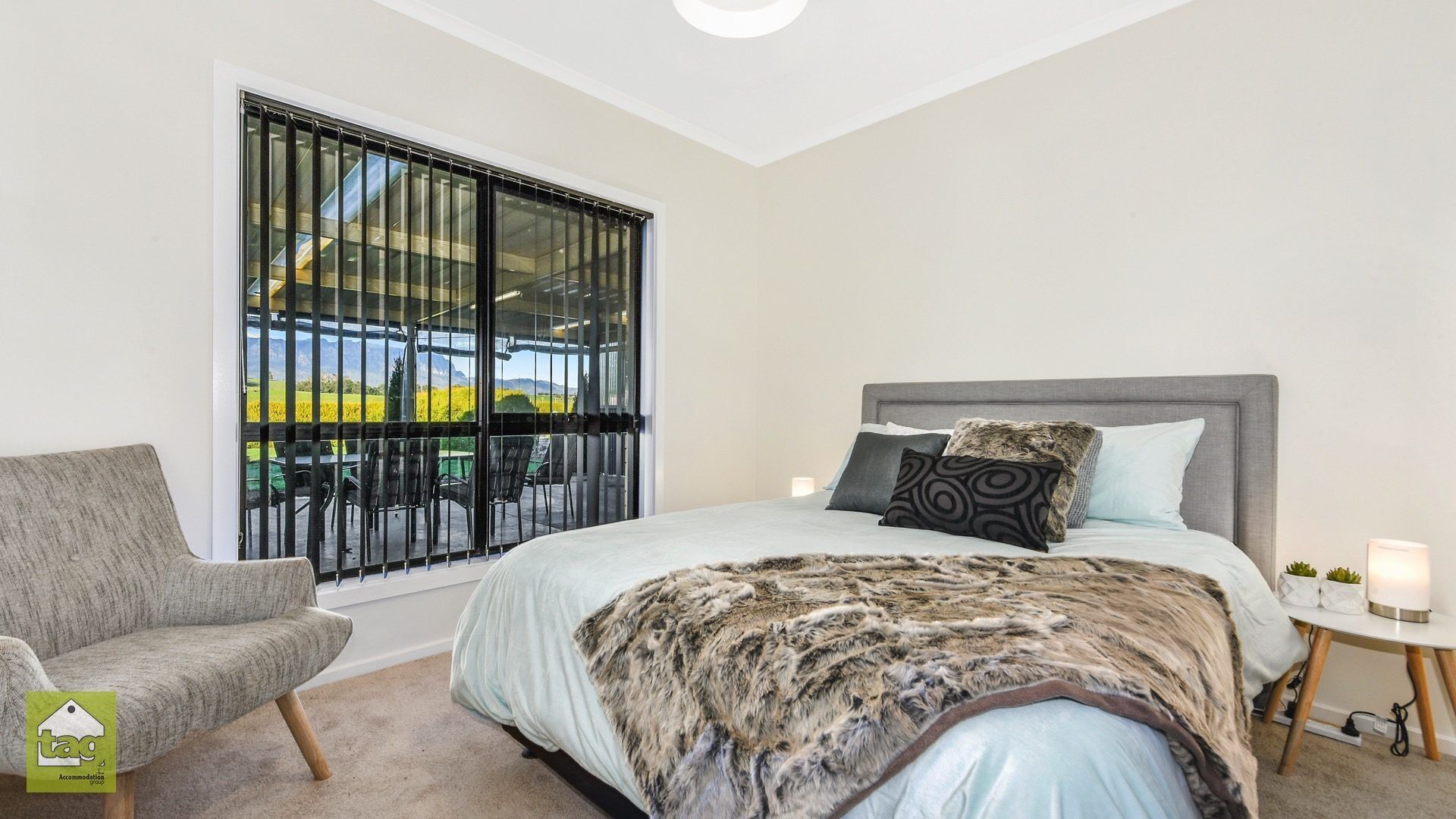 Sheffield is the town of murals. — image 13