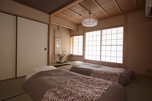 3 bedrooms, iron/ironing board, travel cot, WiFi