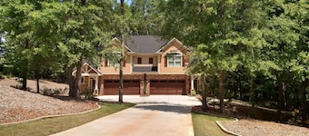 New TownHome in Peachtree City
