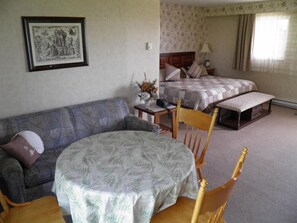 高级房, 2 张大床, 海洋景观 | 高档床上用品、特色装修、特色家居、遮光窗帘