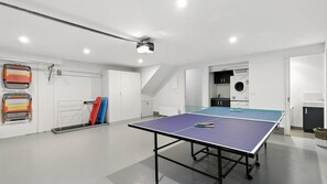 Games room - Surf Central - WiFi, Double Garage & smack bang in the middle of town (Lorne)