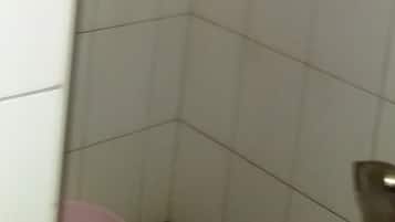 Single Room | Bathroom shower