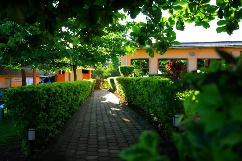 Lyden Cottages