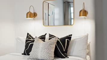 1 bedroom, iron/ironing board, travel crib, WiFi