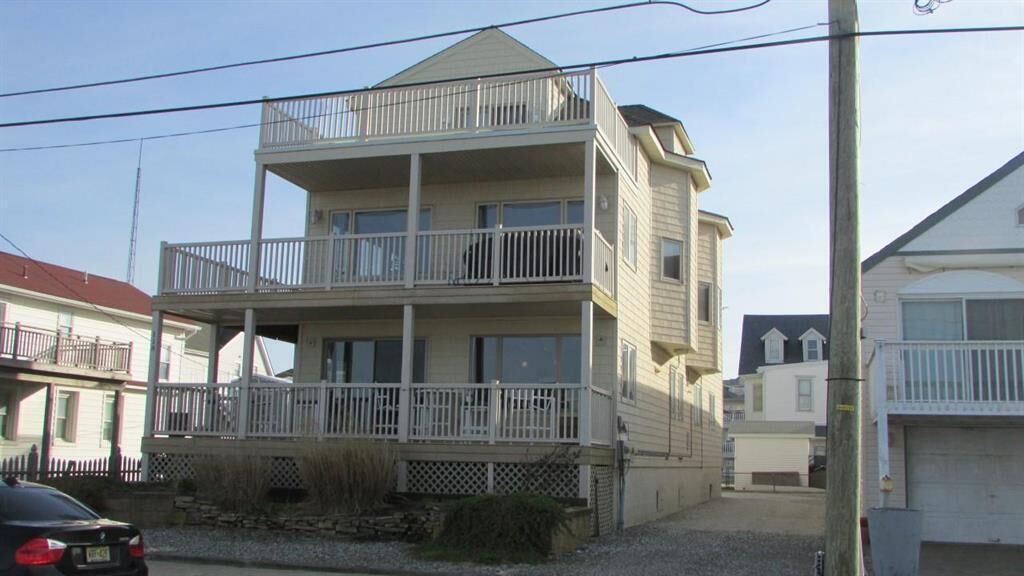 North Wildwood Rental with Ocean views!!!