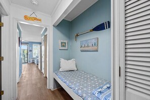 1 bedroom, iron/ironing board, free WiFi, bed sheets - Stunning Ocean View! Just Steps from the Beach (Hilton Head Island)