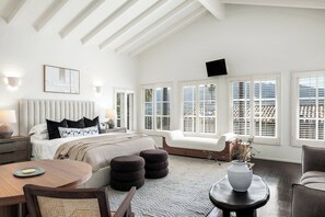 7 Schlafzimmer, Bügeleisen/Bügelbrett, kostenloses WLAN, Bettwäsche