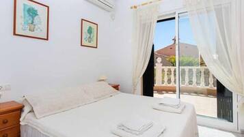 3 chambres, bureau, fer et planche Ă repasser, Wi-Fi