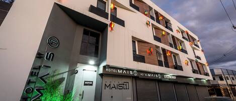 Superior Room, City View | Minibar, desk, blackout drapes, soundproofing