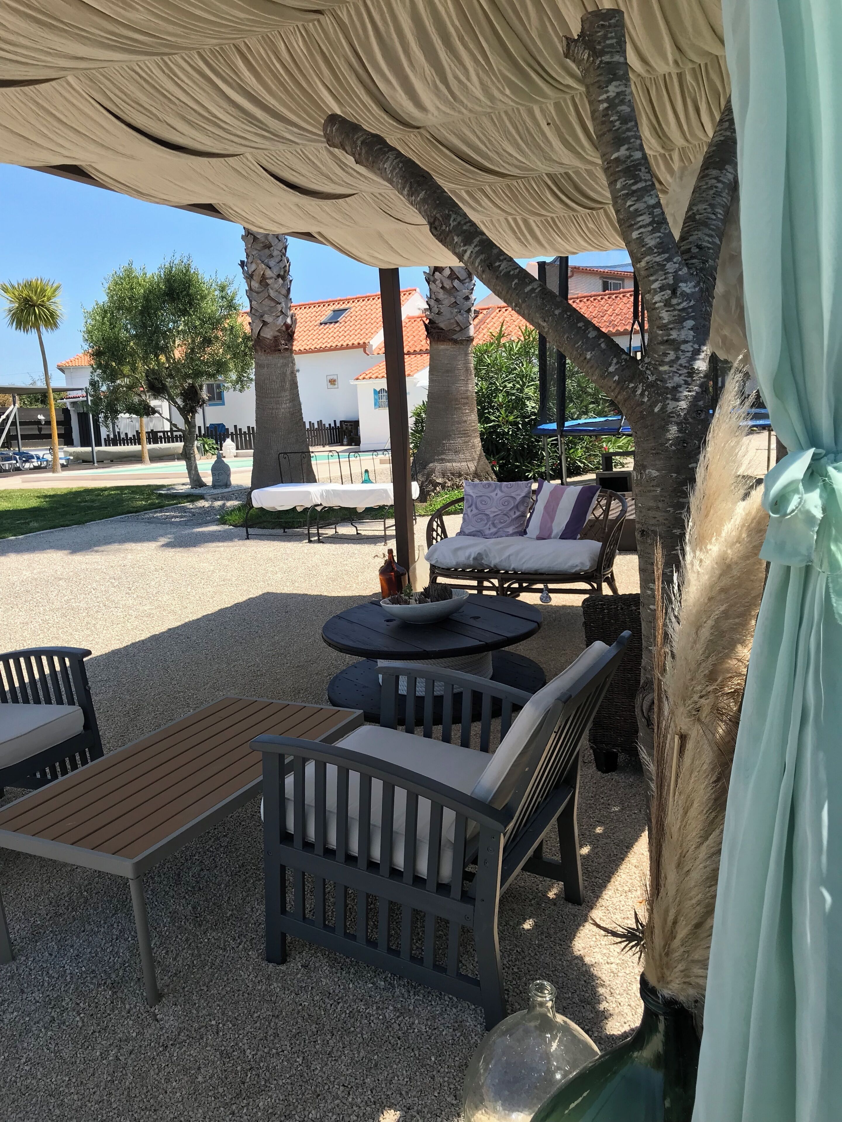 屋外ダイニングエリア