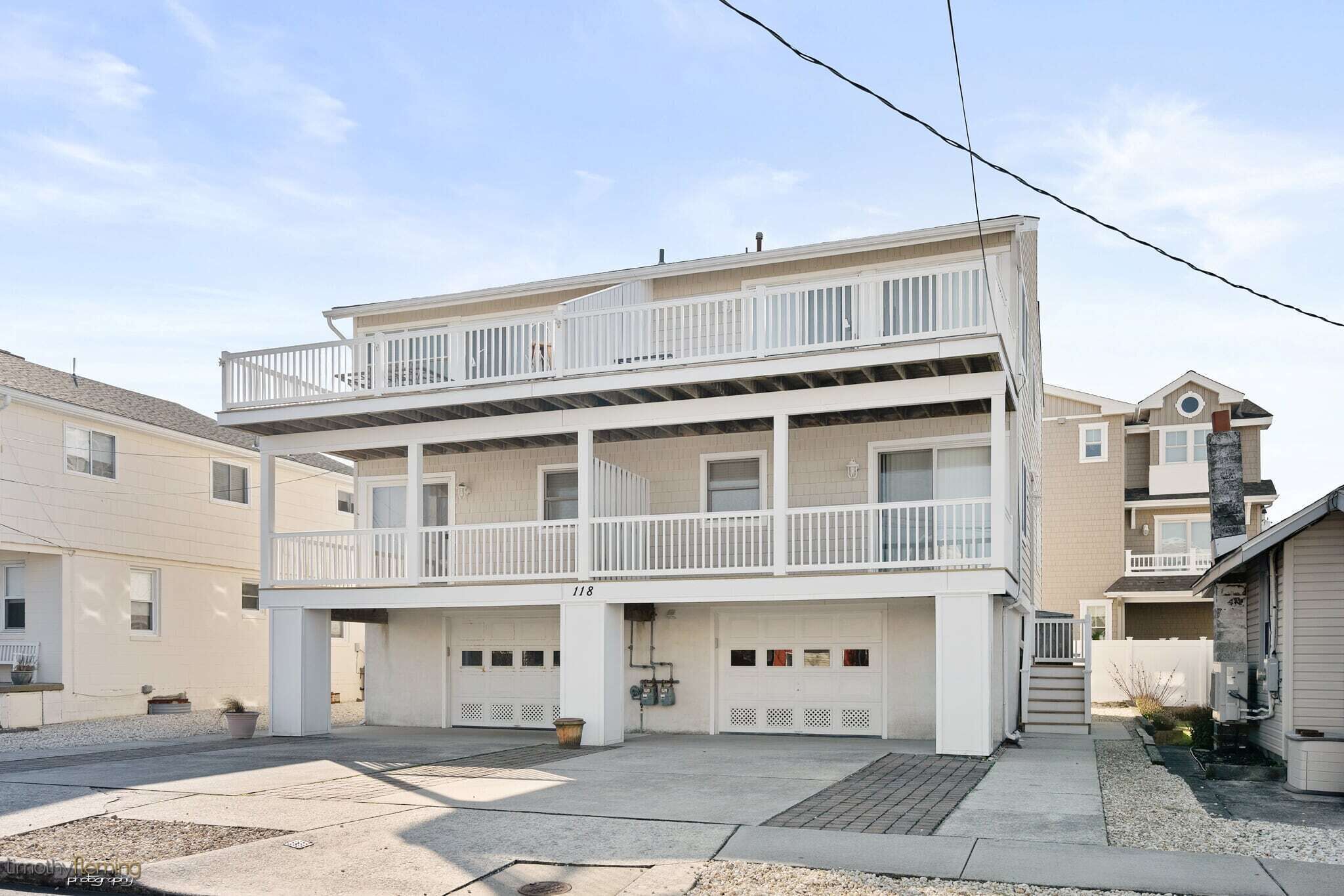 4th Lovely home from beach!
