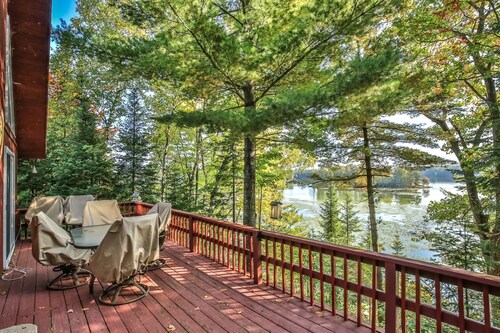 Dog Friendly Cabin on 6 Private Acres on Little Saint Germain Lake!
