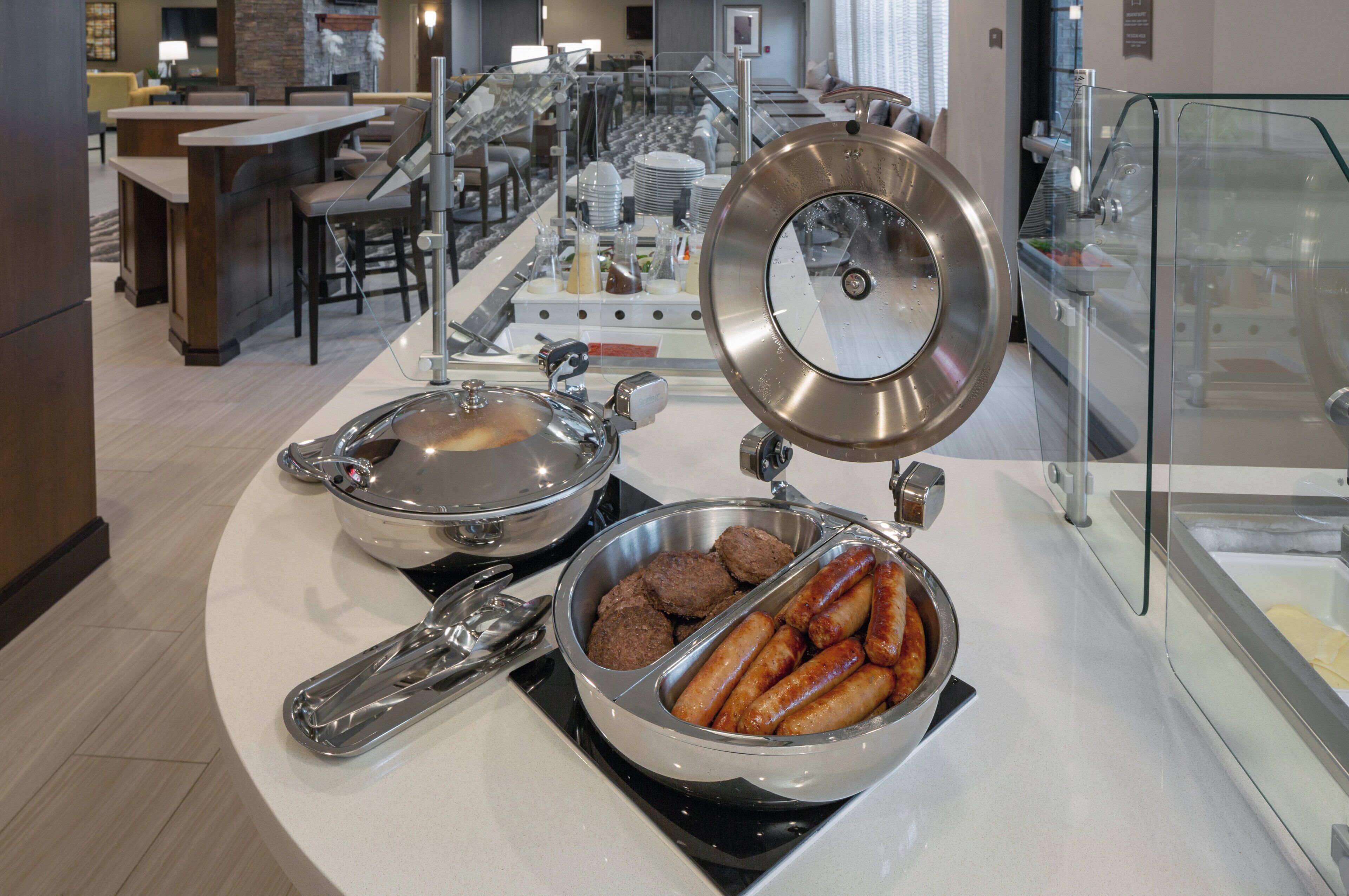 Photo - Staybridge Suites Phoenix - Biltmore Area by IHG