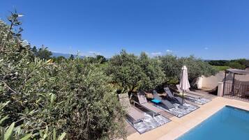Piscine extérieure, piscine chauffée